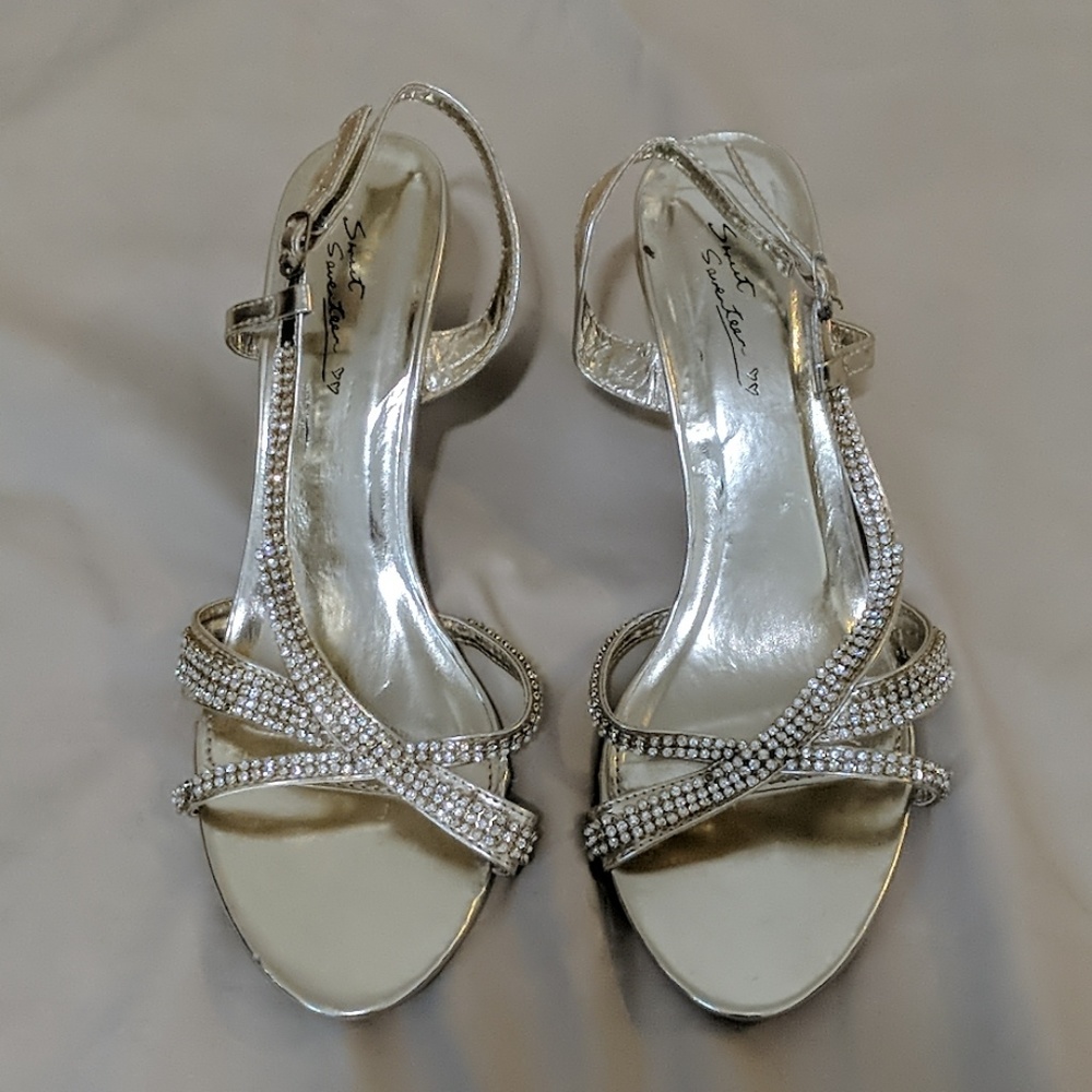 💎 Gold Crystal Heels 💎